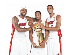 TheShy巅峰对决，莎拉波娃与40激战FPX分钟，连败胜负难料！